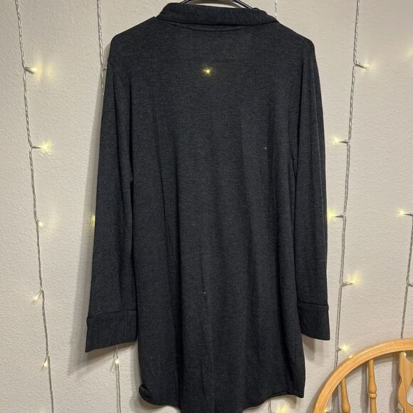 Victoria’s Secret Dark Gray Button Down Sleep Shirt Size Large - Picture 6 of 6